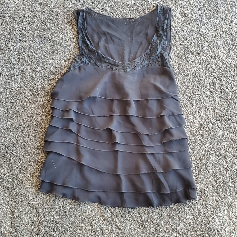 black frill shirt